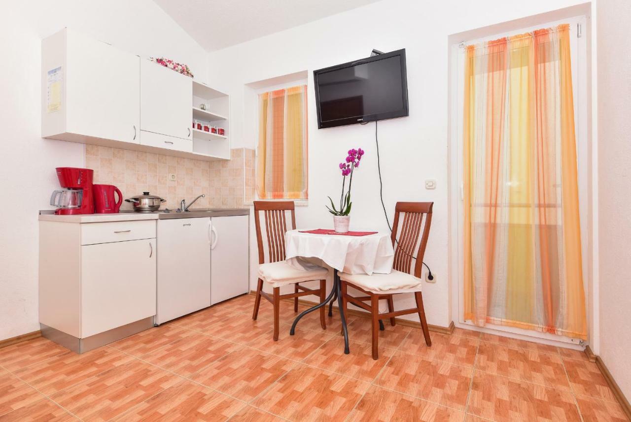 Apartmani Roso Макарська Екстер'єр фото