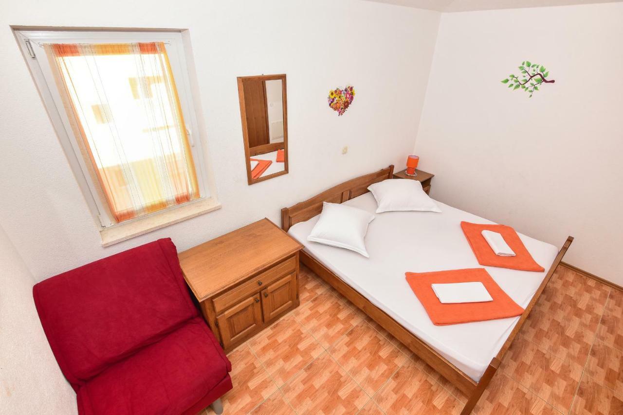 Apartmani Roso Макарська Екстер'єр фото
