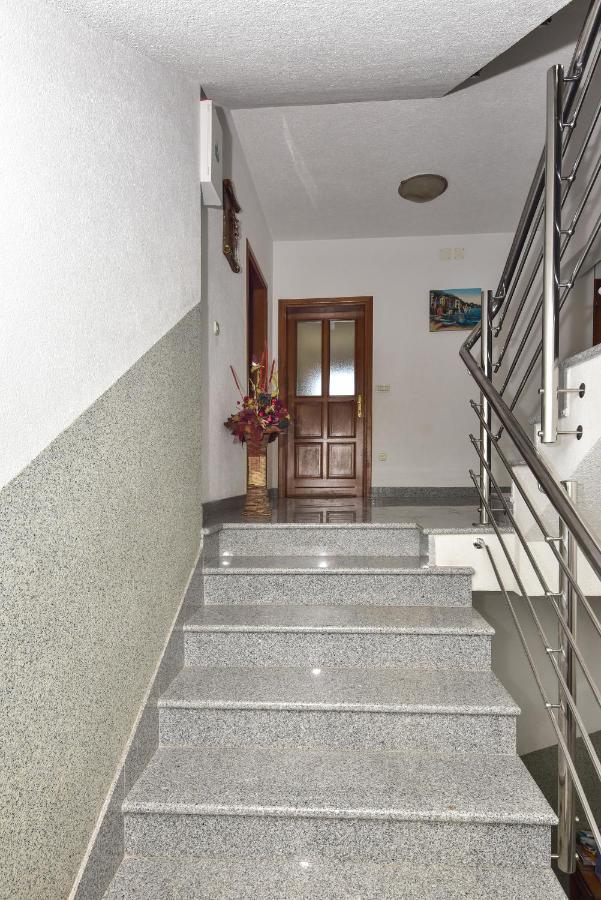 Apartmani Roso Макарська Екстер'єр фото